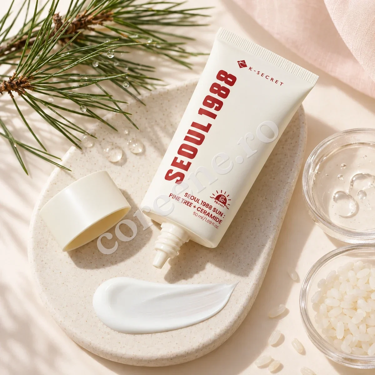 K-Secret Seoul 1988 Sun: Pine Tree + Ceramide SPF50+ PA++++, 50 ml – fotografia 2